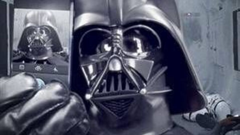 Darth Vader'dan 'selfie' pozu