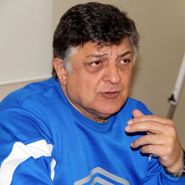 "Cardiff başkanı özür diledi"