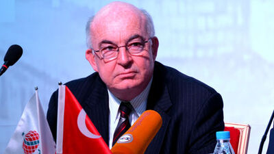 "Sayın Erdoğan'da başbakan olmadan önce ABD'ye gitti"