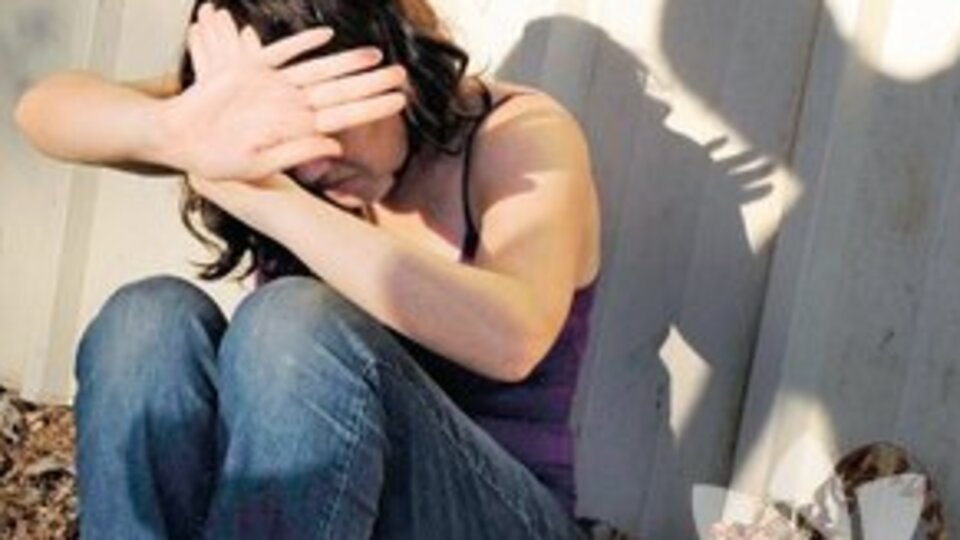 Kaşının üstünde gözün var!