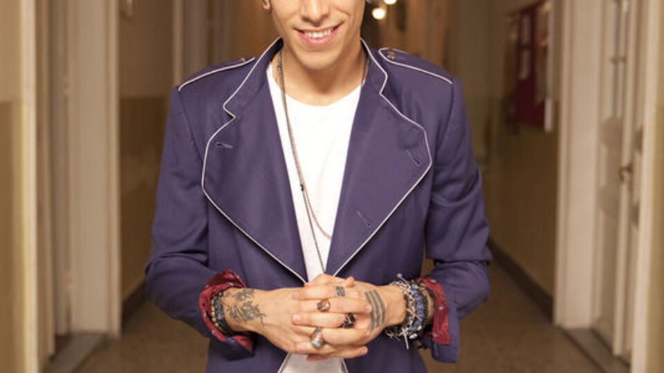 'Şiir yazarken en çıplak halimdeyim'