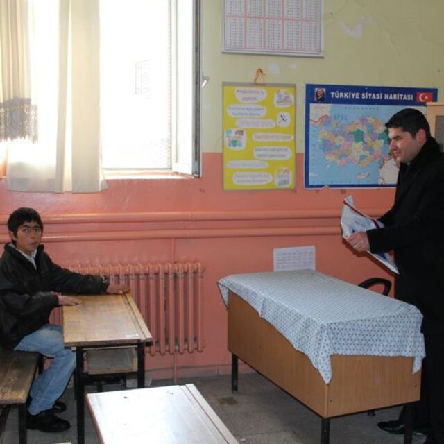Mazeretim var! Anlamadım ben!