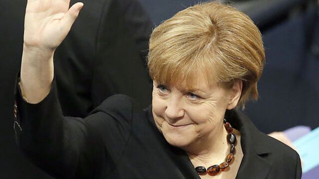 Angela Merkel yeniden başbakan