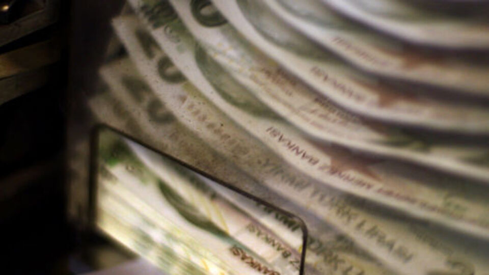 SGK, 2.5 milyar lira zarara uğradı!