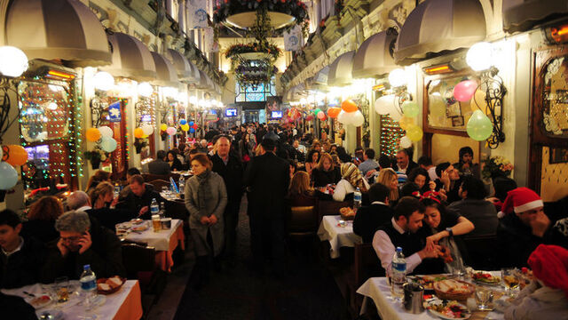 Beyoğlu'nda eğlence vergisi 3'e katlanacak