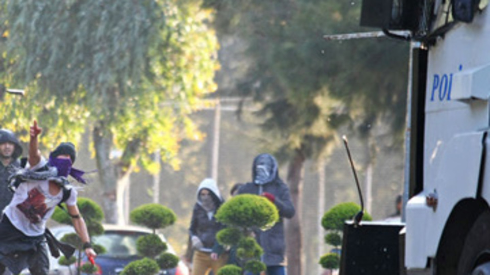 Ege Üniversitesi karıştı!