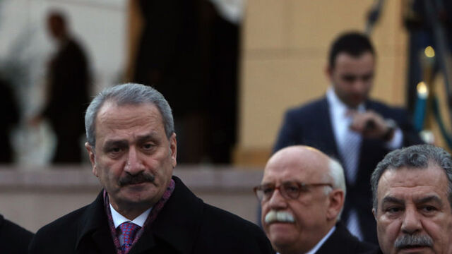 Başbakan 4 bakanla bir araya geldi