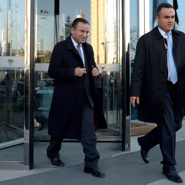 Bekir Bozdağ, İstanbul Emniyet Müdürlüğü'nde!