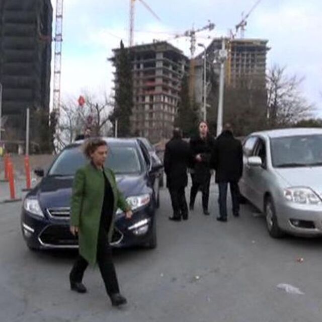 Zafer Çağlayan'ın eşi Metris'te