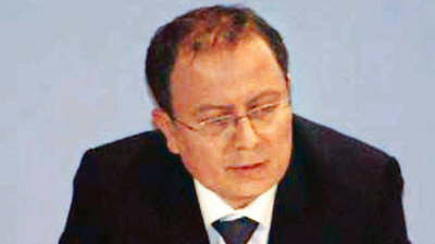 Kritik koltuğa gece ataması