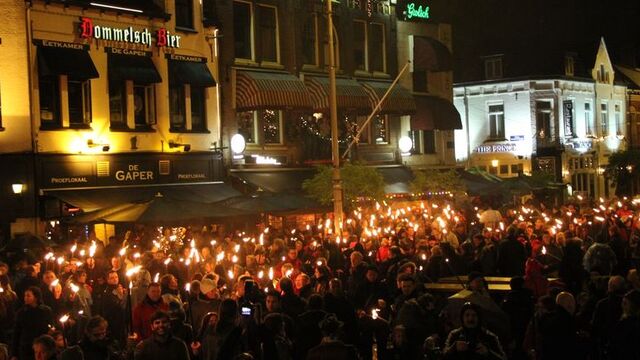 Solingen kurbanları Hollanda'da anıldı