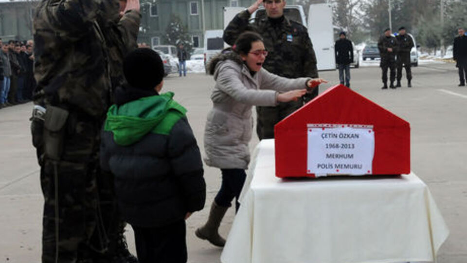 Özel harekatçının sır intiharı!