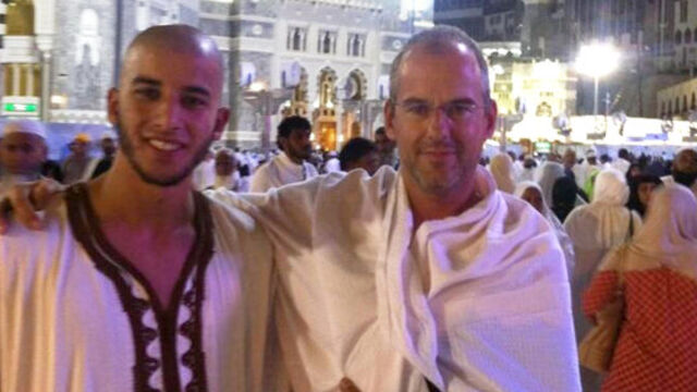 İslam karşıtıyken Müslüman oldu