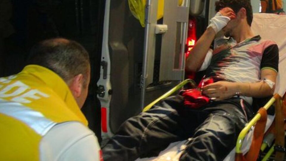Kardeşlerin kumanda kavgası kanlı bitti!