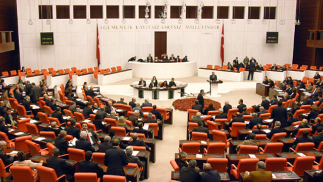 Meclis koltuğunu feda edecek 19 isim!