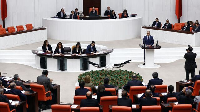 "Tam gün" tasarısı TBMM Genel Kurulu'nda