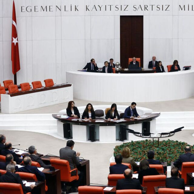 "Tam gün" tasarısı TBMM Genel Kurulu'nda