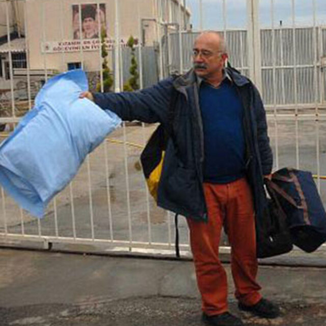 Sevan Nişanyan cezaevinde