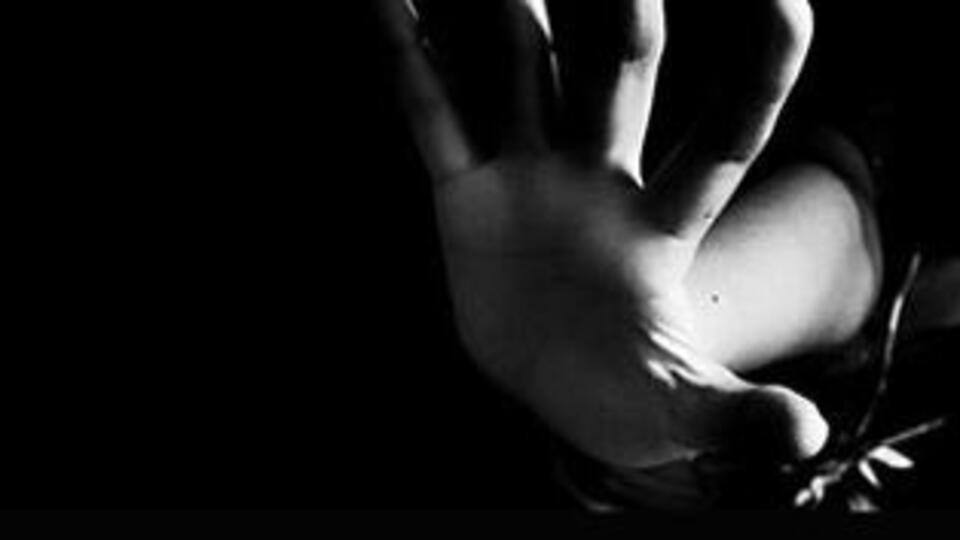 Kardeşine tecavüz edip hamile bıraktı