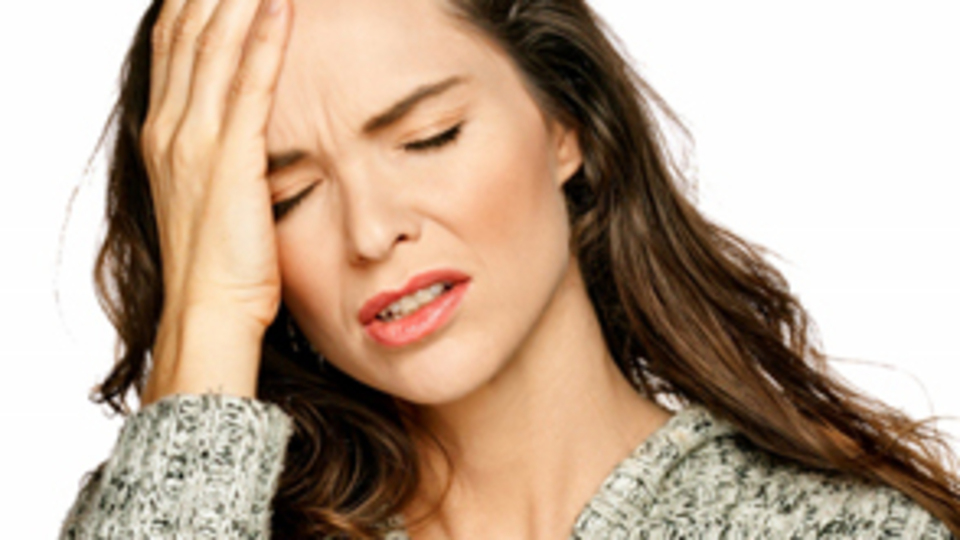 Tek taraflı baş ağrısına dikkat!