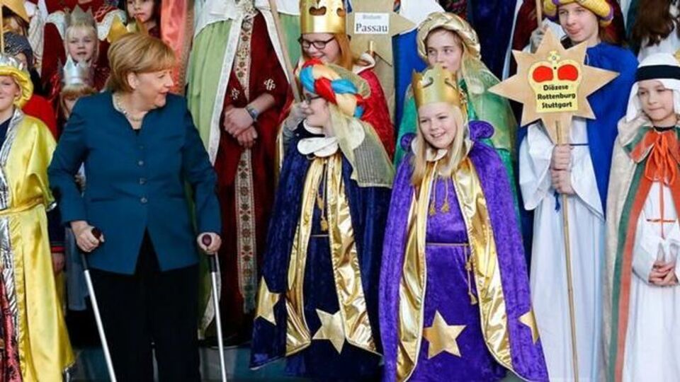 Merkel çocukları kıramadı