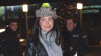 Aşk Ebru'ya yaradı