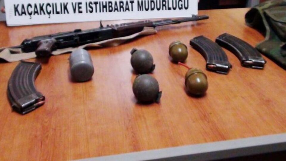 Türkiye'ye girmek isterken yakalandı