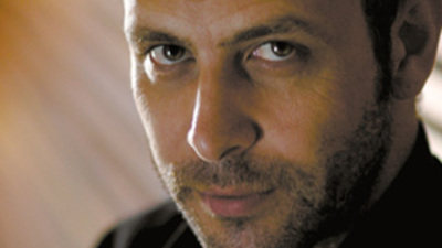 Nejat İşler yoğun bakımda