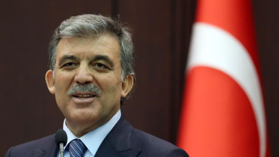 Cumhurbaşkanı Gül o parti ile görüşecek