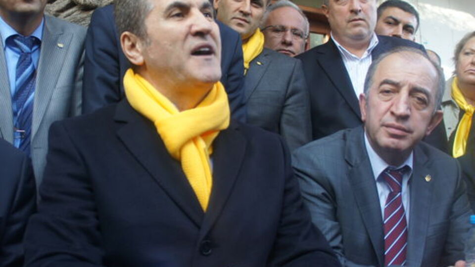 "Şimdi ne biliyorlarsa döksünler"
