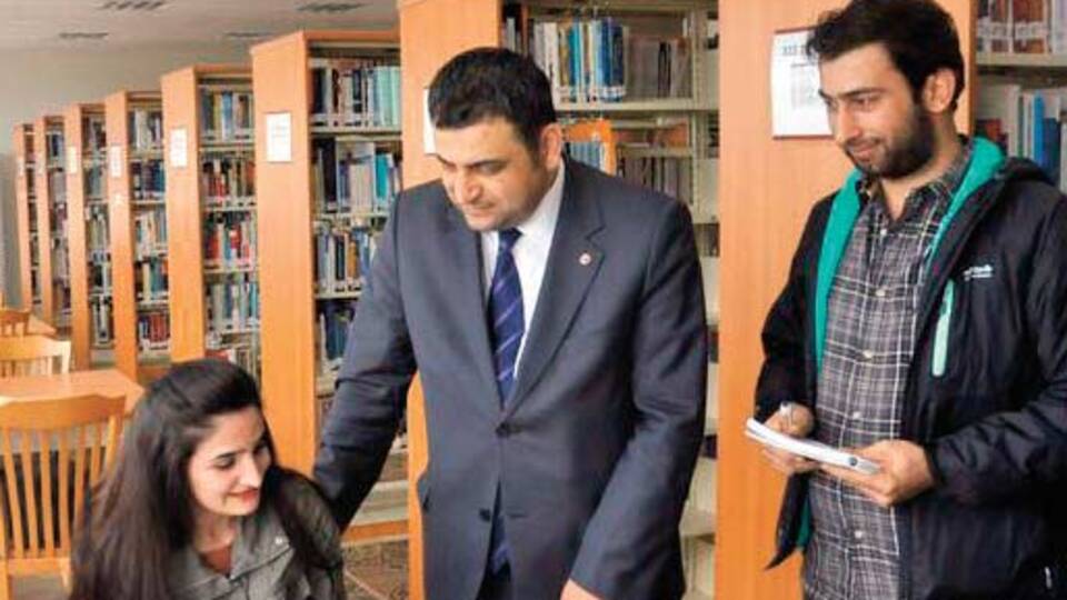 Şehitlere kitaplardan dev bir abide kuruluyor