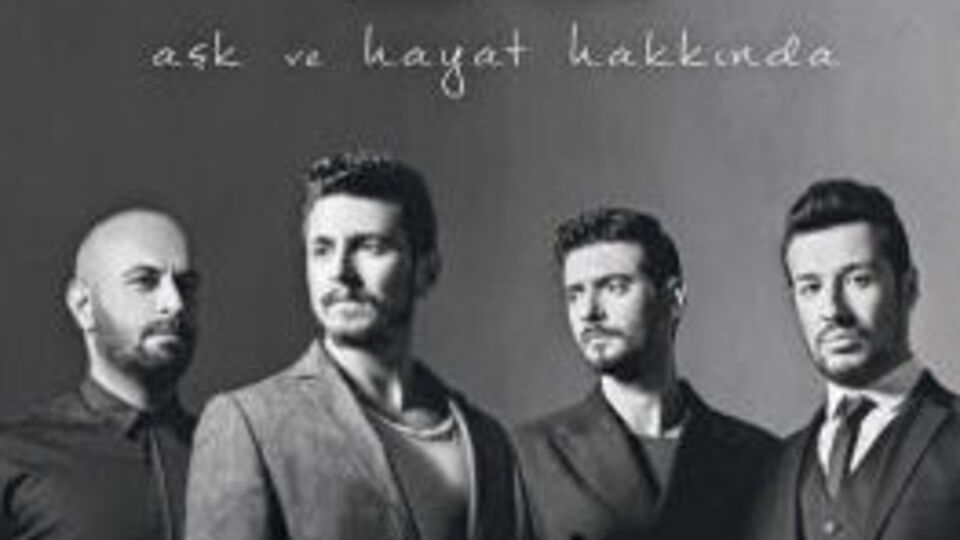 'Kızlar sevdiklerini göstermede daha özgüvenli'