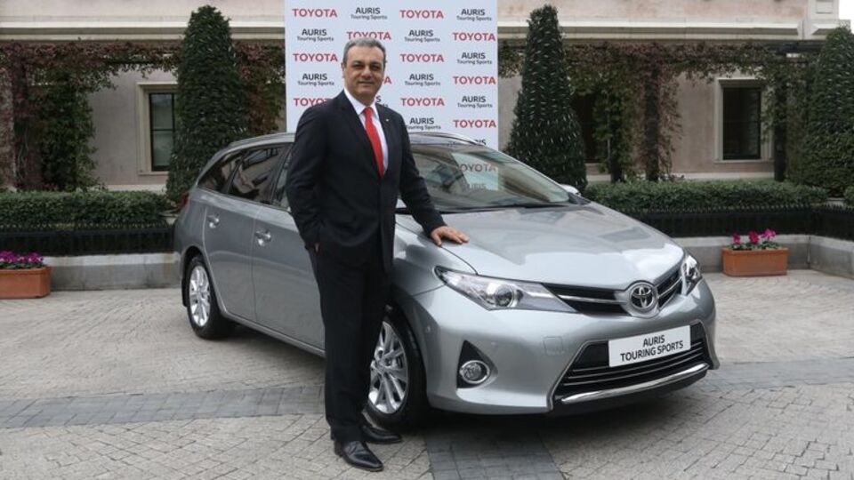 Otomobile kazık fren!