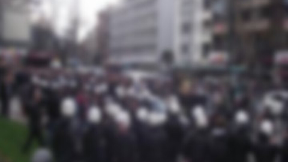 Büyükçekmece Adliyesi önünde arbede
