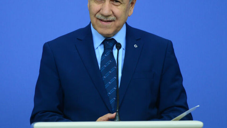 "Ecevit ölmeden önce bana..."