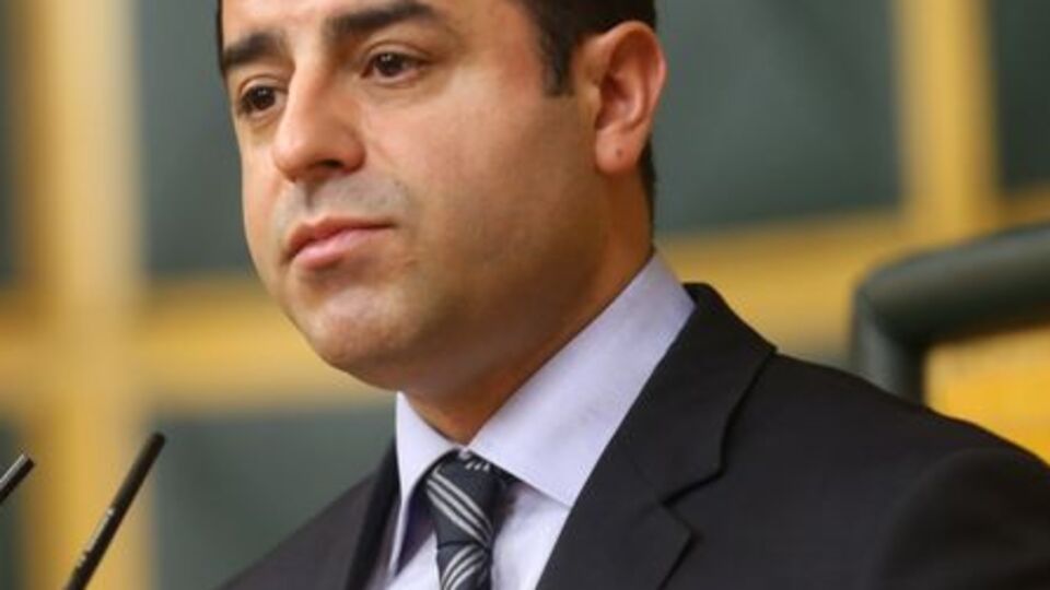 "Provokasyonlara karşı dikkatli olun"