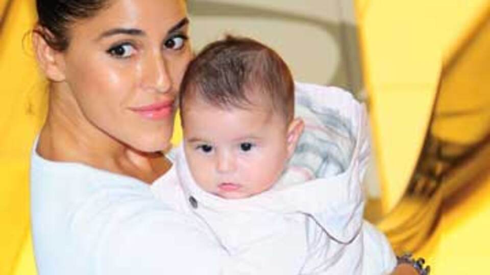 Irmak Ünal anne oldu