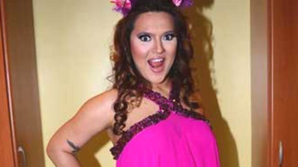 'Hira tıpkı annesi'