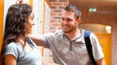 Hoşlandığım kıza açılamıyorum