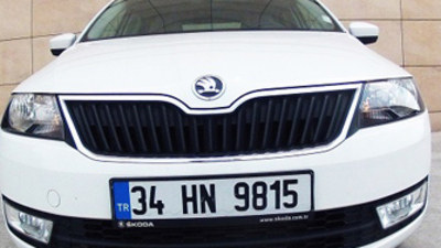 Kabin canavarı liftback: Skoda Rapid!