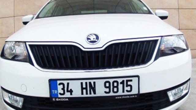 Kabin canavarı liftback: Skoda Rapid!