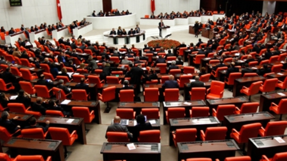 İnternetteki gizli görüntüye 4 saatte yasak!