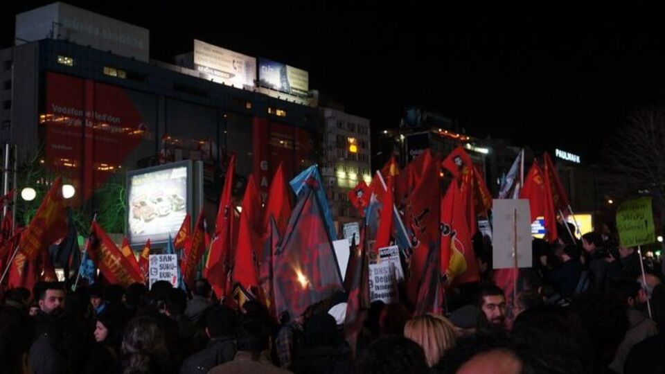Başkent'te 'internet yasası' protestosu