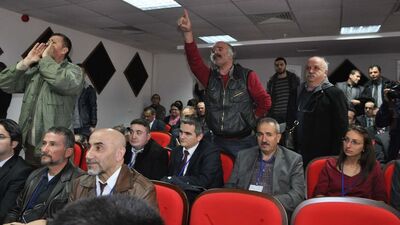 Kalkınma Bakanı'na nükleer protestosu