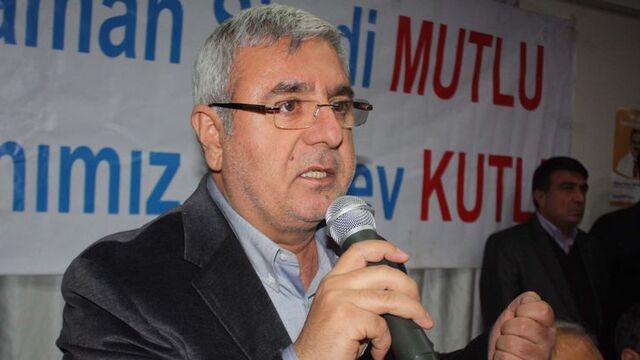 "AK Parti'de asker olmak şereflerin en büyüğüdür"