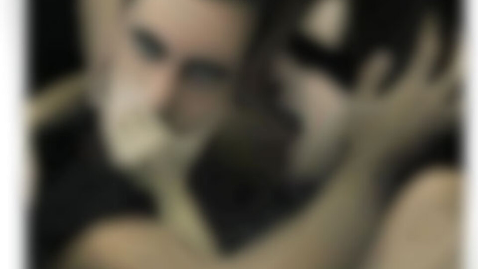 Acı çekmekten zevk alan sevgilisini boğdu!