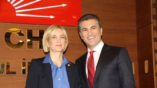 Sarıgül, Aylin Kotil ile fotoğraf çektirdi