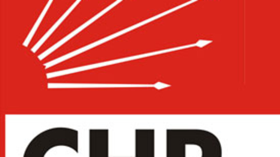 CHP'de istifa depremi sürüyor