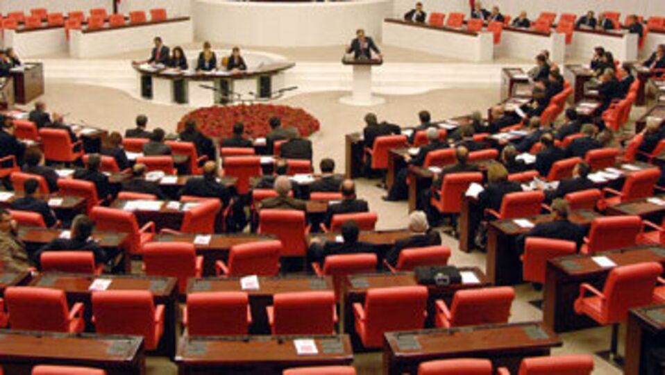Özel Yetkili Mahkemeler kalkıyor