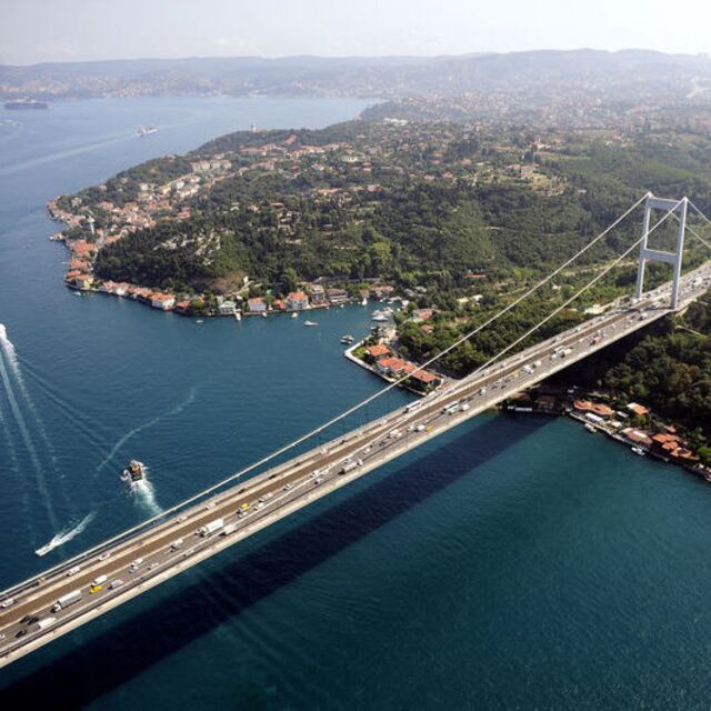 İstanbul Boğazı kapatıldı